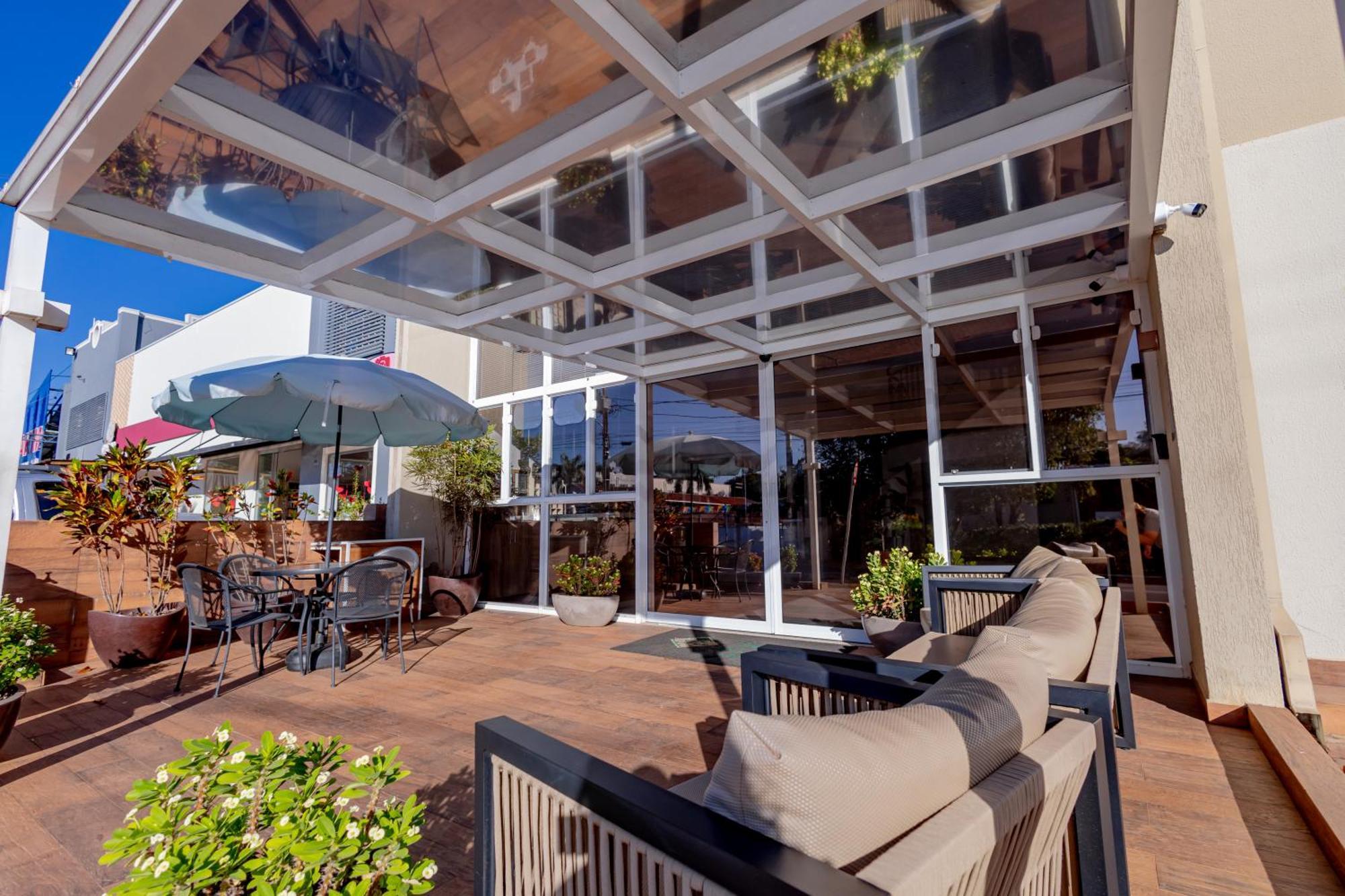 Hotel Villa De Holanda Holambra Kültér fotó