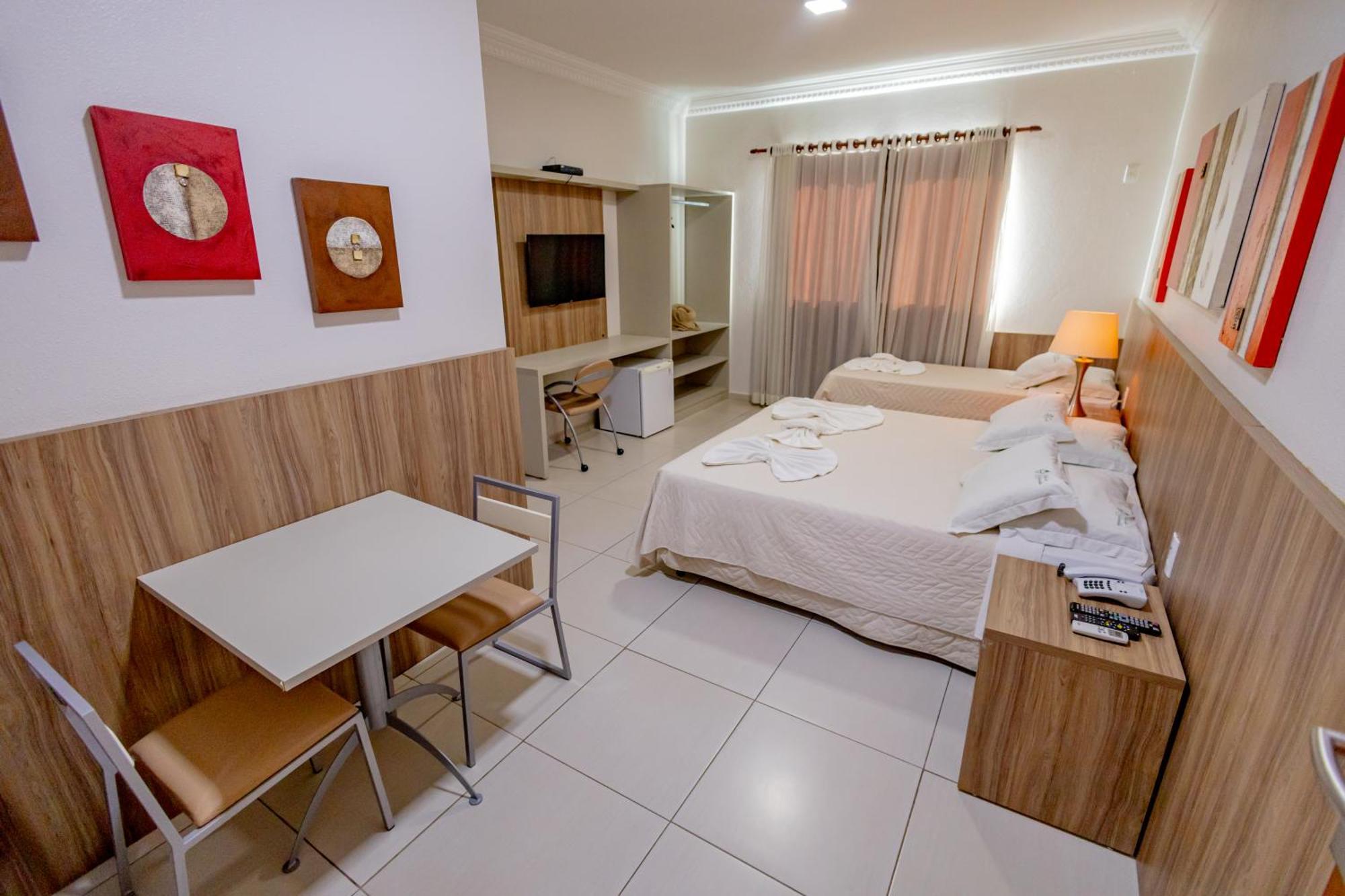 Hotel Villa De Holanda Holambra Kültér fotó
