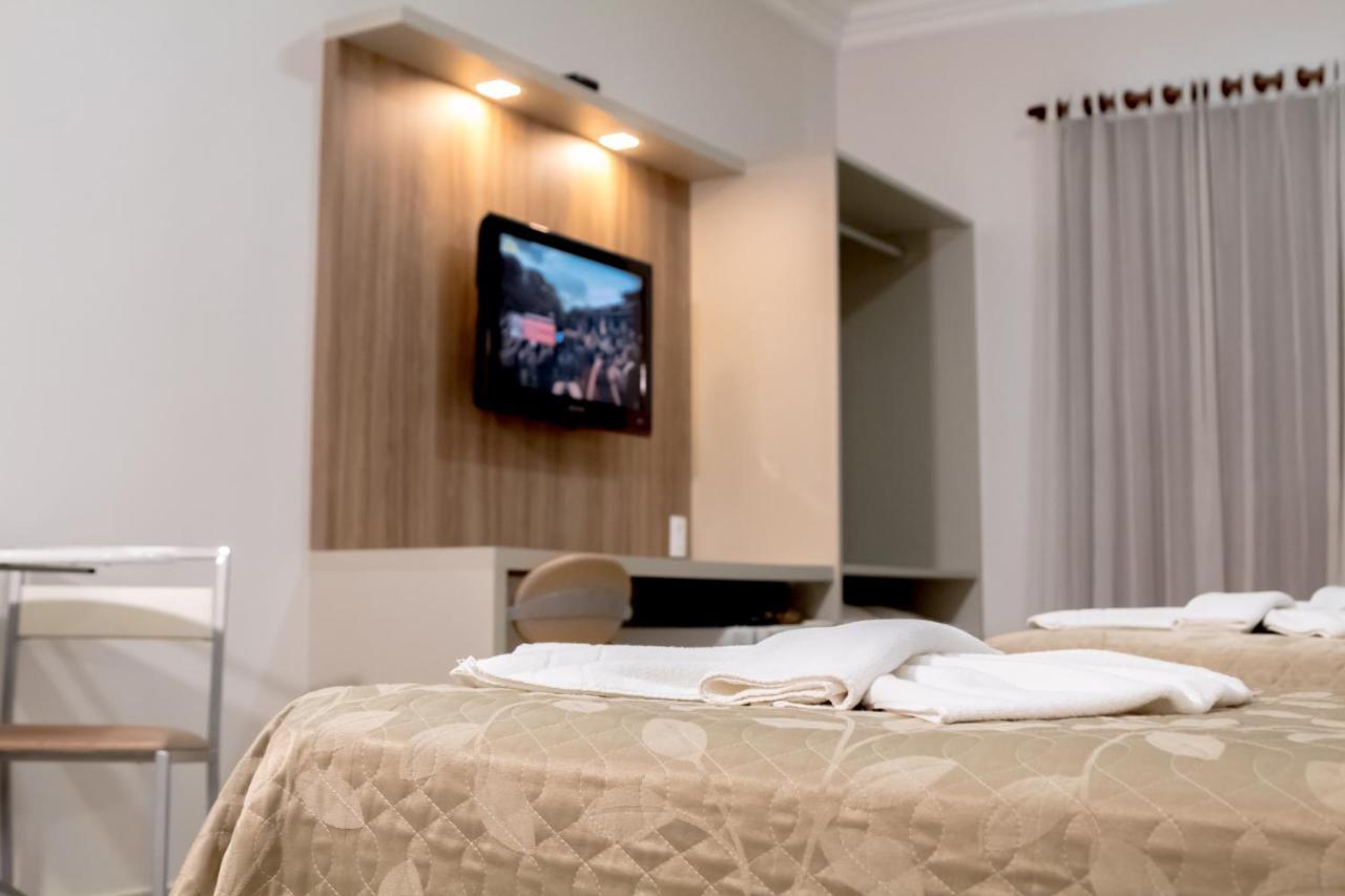 Hotel Villa De Holanda Holambra Kültér fotó